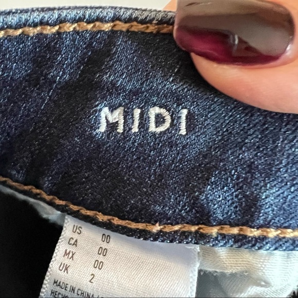 AEO MIDI Dark Wash Raw Hem Denim Shorts - Picture 8 of 9